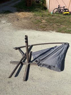 Cantilever Umbrella