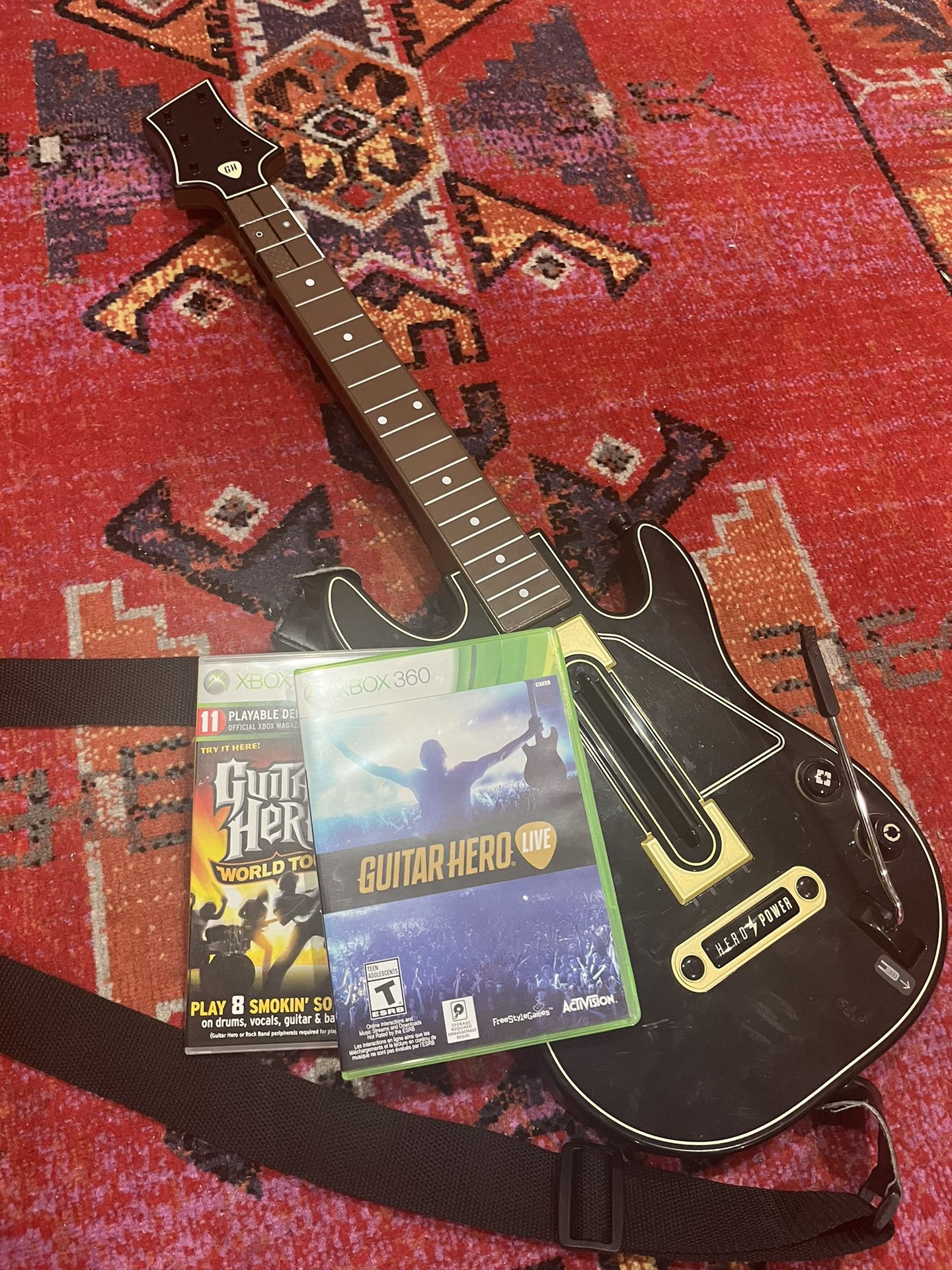 Guitar Hero Xbox 360 Bundle! (dongle included)