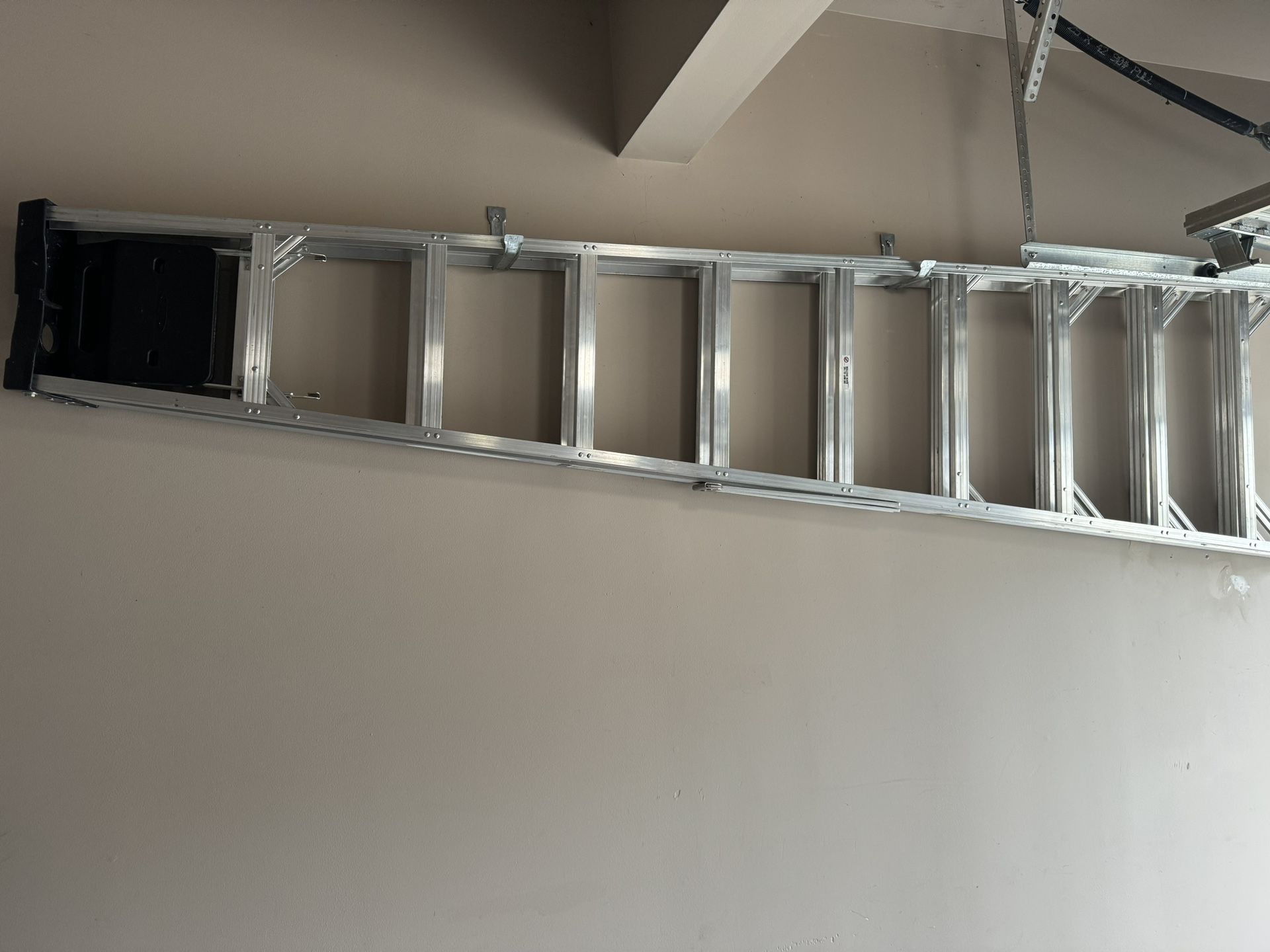 10 Feet Ladder