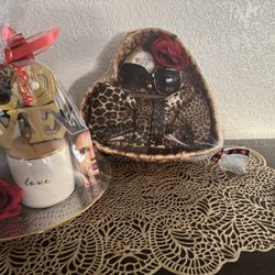 Valentine’s Day basket