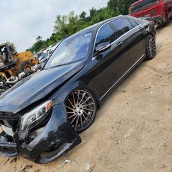 2014 Mercedes S550 4.6 For Parts 