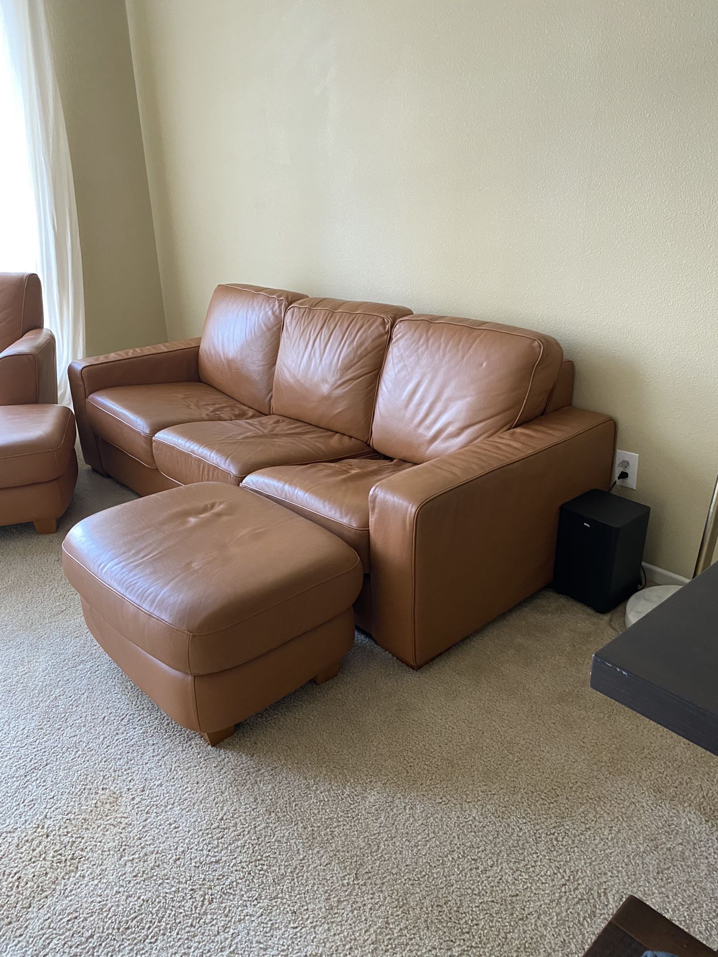 natuzzi b735 cesare editions furniture for Sale in San Diego, CA OfferUp