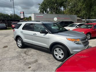 2013 Silver Ford Explorer