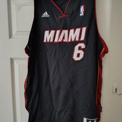 Lebron James Miami #6 Jersey Kids Size Large.  $25.00