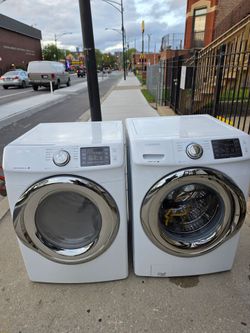 Samsung front load washer and GAS dryer set