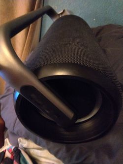 Portable Bluetooth Speaker with Handle