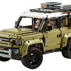 Lego 42110 Technic Land Rover Defender (Used)