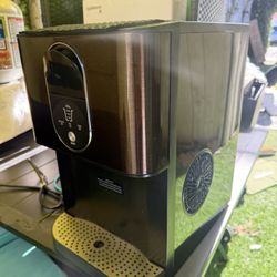 Nugget ice maker Countertop 