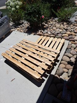 2 pallets 47 inches x 31.5