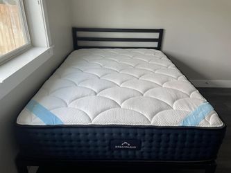 Queen Mattress - Dream Cloud Premier