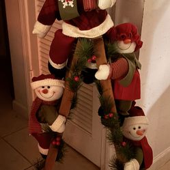 Snowman decor door greeter