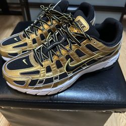 Nike Running Shoes Size 11