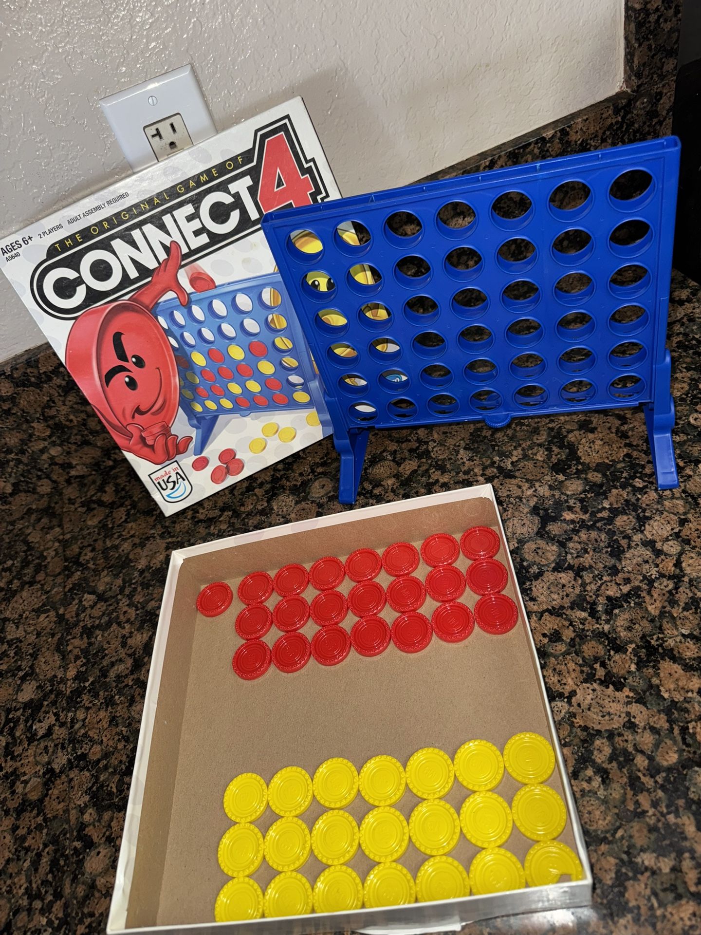 Connect 4 Board Game Used 