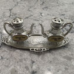 Vintage Ocean City Salt and Pepper Shakers