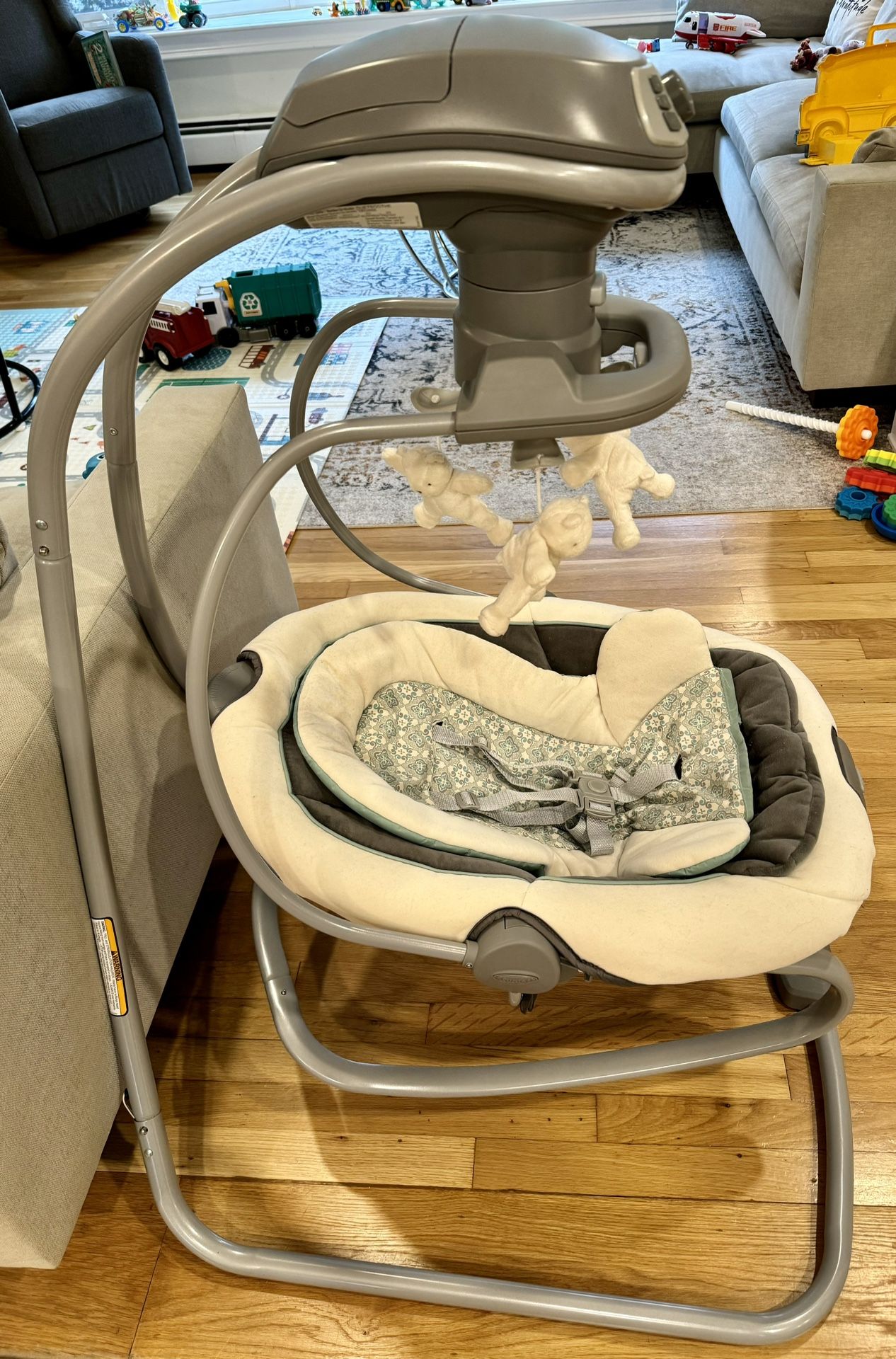 Like New Baby Swing And Detachable Rocker
