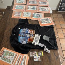  Giants Signed Baseball Cards And Items
