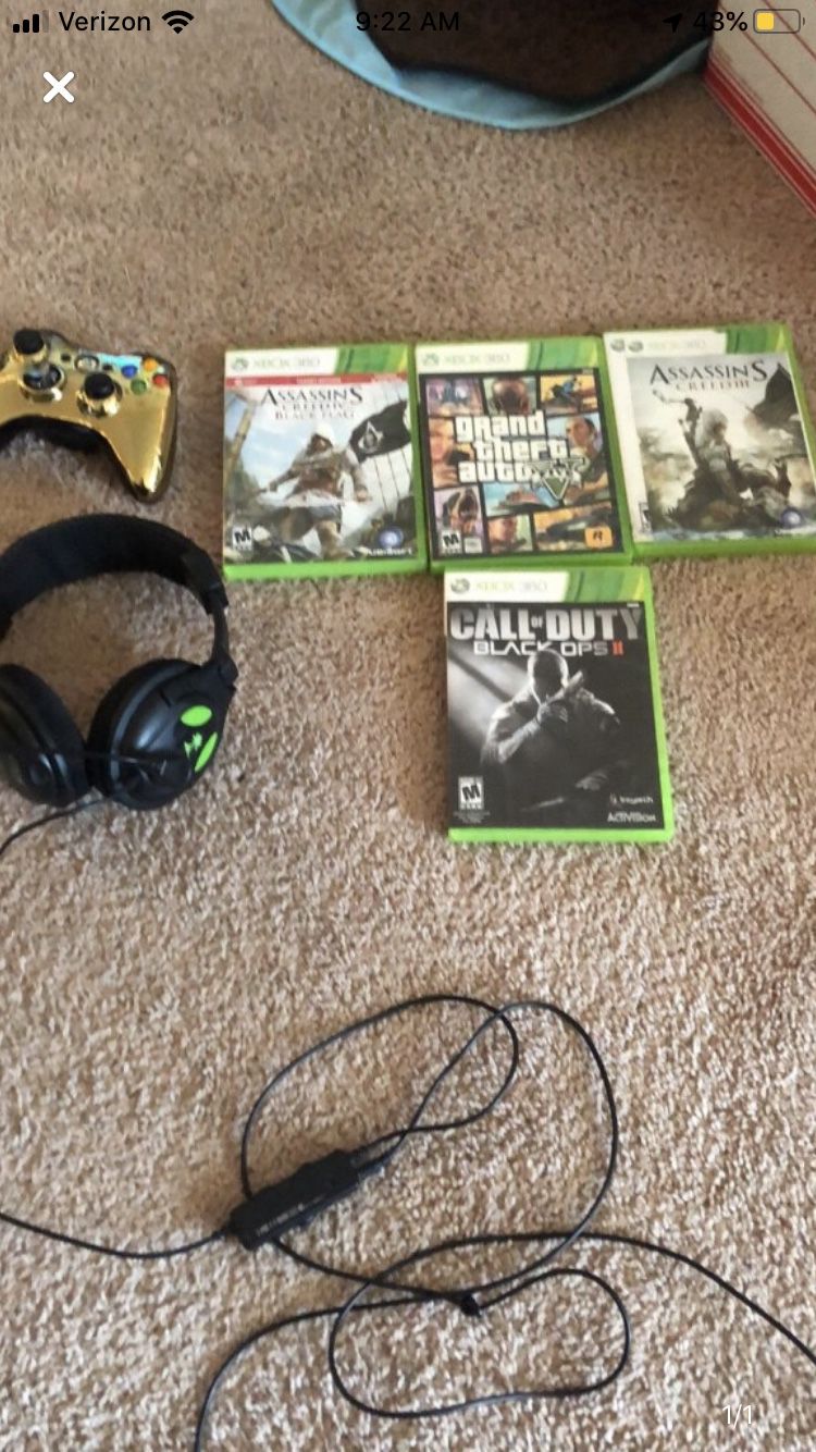 XBOX controller (gold) turtle beach headset and games