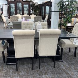 8 Piece Dinning Set