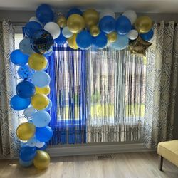FREE Graduation Decorations 