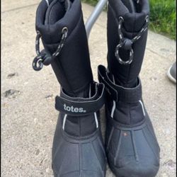 Mens Winter Boots, Size 8 Medium