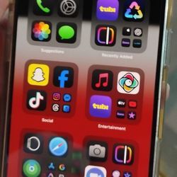 Locked iPhone 16 Plus