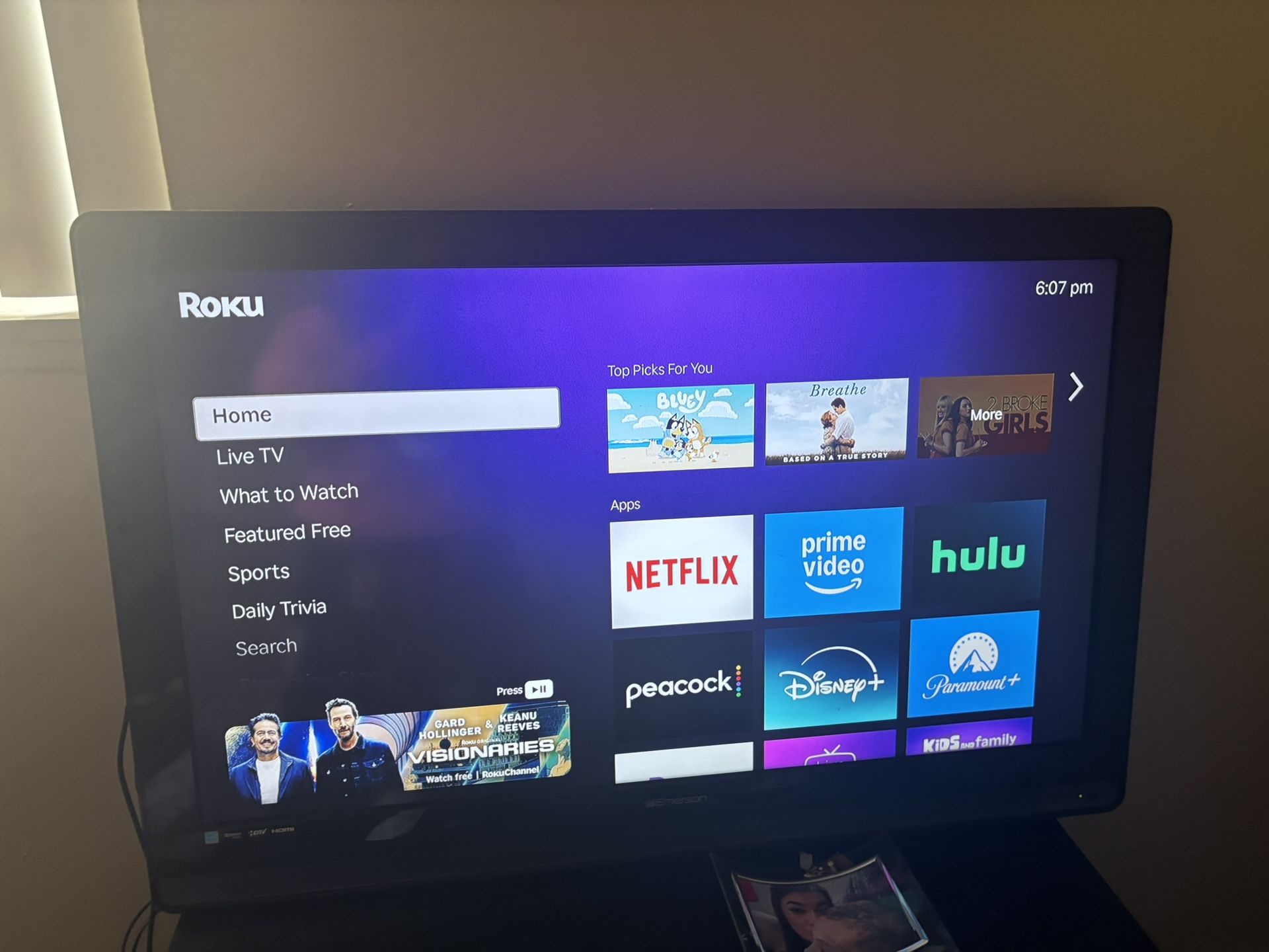 40 IN TV
