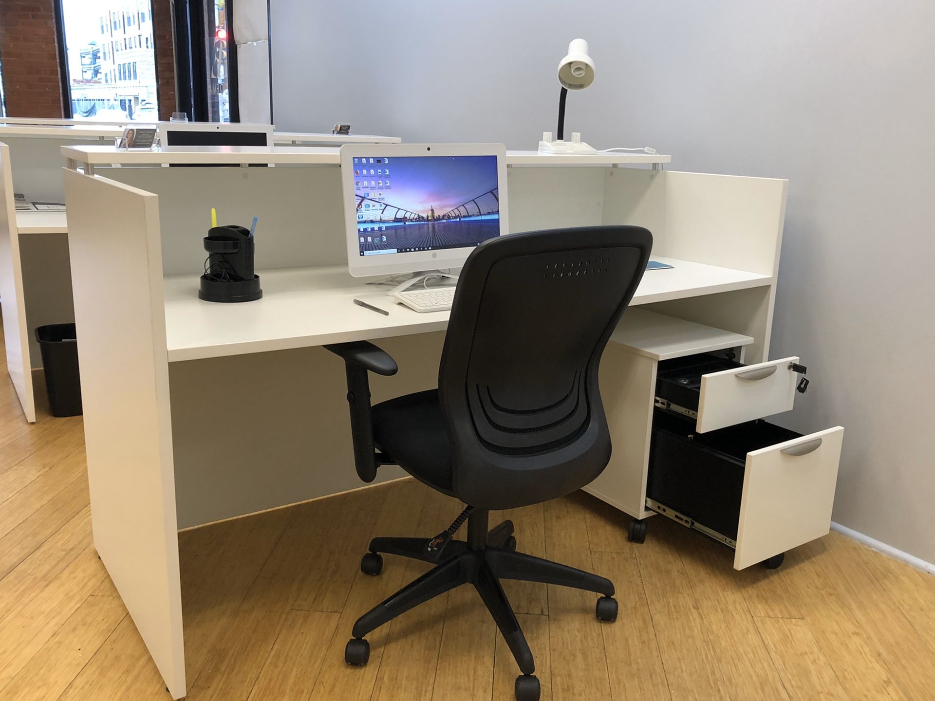 Reception Desk / Work Station