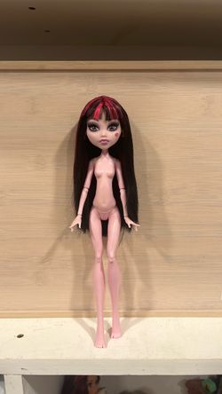 Monster High Draculaura Gloom Beach Doll