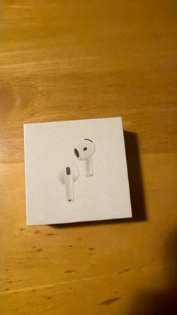 Apple AirPods 4 Wireless Earbuds Box