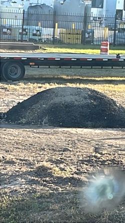 Broken asphalt/milling