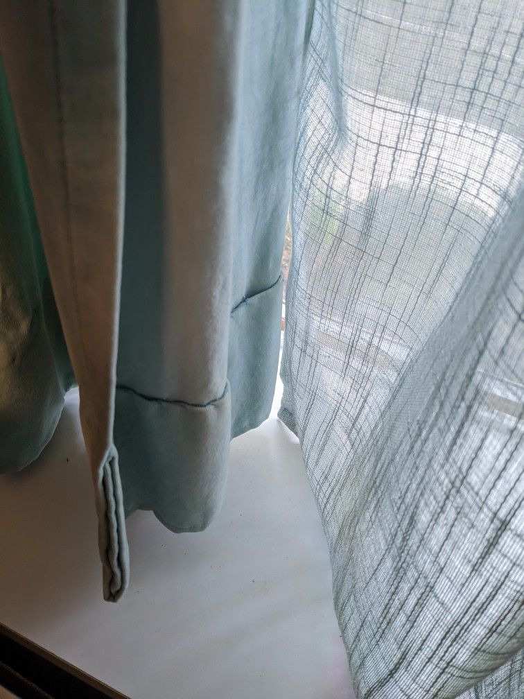 Velvet And Linen Curtains 