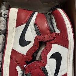 CHICAGO LOST AND FOUND JORDAN 1