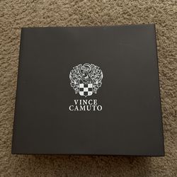 Vince Camuto