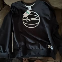 Men’s Nike Basketball Crew Neck Xl