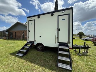 Portable Restroom Rental for Weddings & Parties!