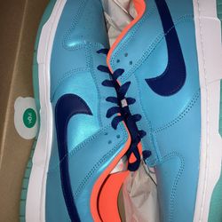 Men’s Nike Dunks Low