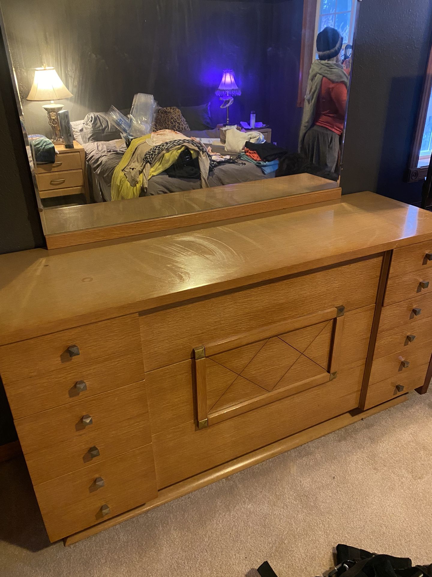 Retro Dresser. 