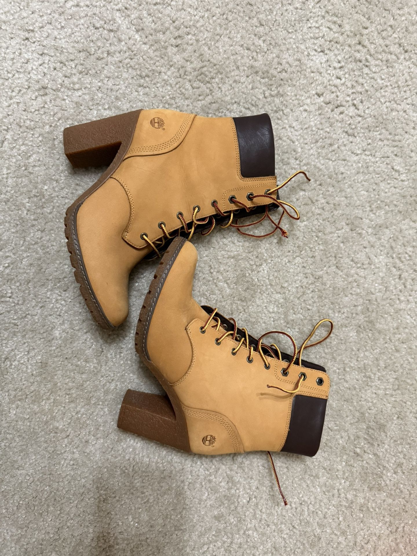 Timberland Heel Boots Size 8.5
