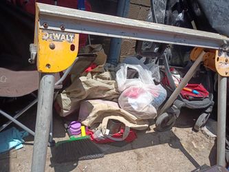 DeWalt saw horse