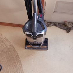 Sharp Lift Away Vacuum Cleaner