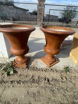 Cup shape pots