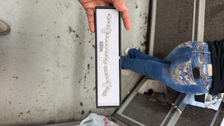 White tennis bracelet