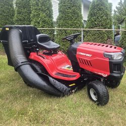 Troy-Bilt 42-Pony Riding Lawn Mower, Runs, Drives
