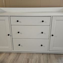 Ikea Sideboard 