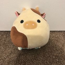 Stuffed Animal Cow Plushie 