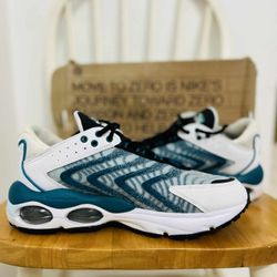 Nike Men's Shoes 