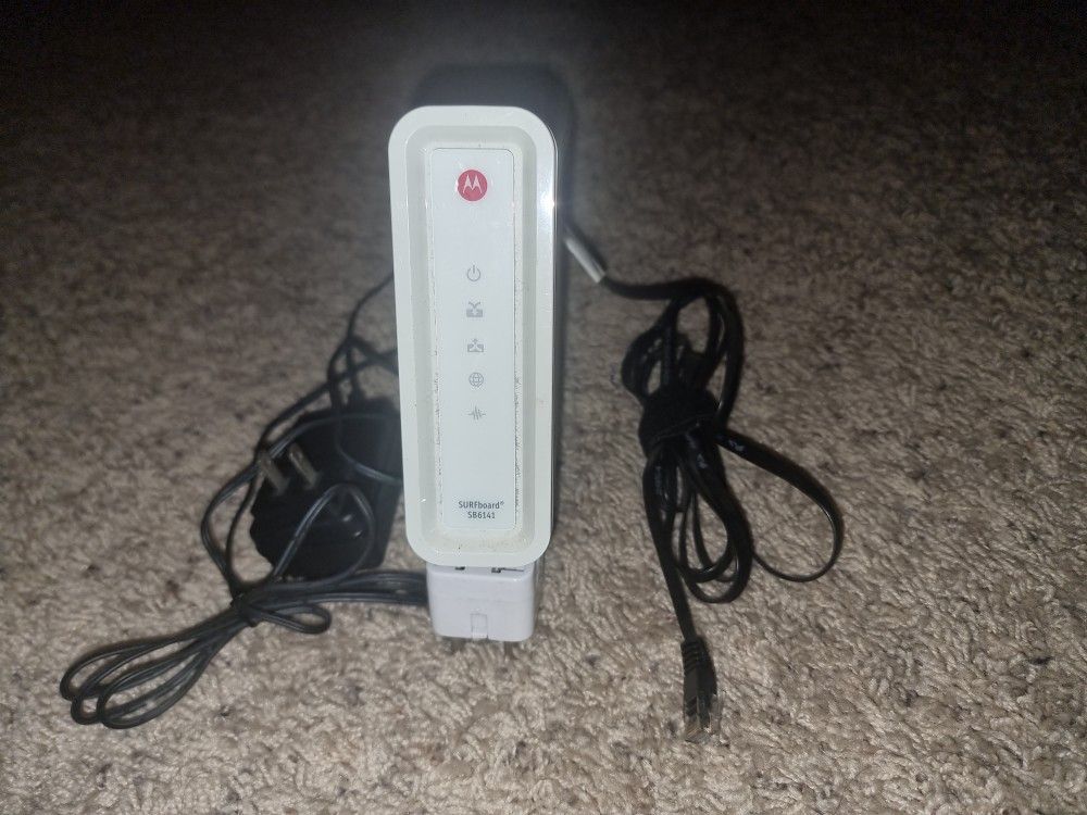 Surfboard SB6141 Modem 1x