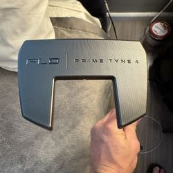 PING Prime Tyne 4 Putter. 35”. RH. Comes with PLD headcover.   Limited Edition Putter