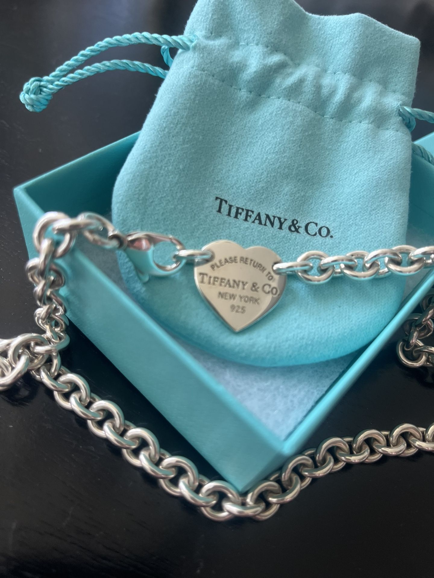 Tiffany’s silver Heart Choker