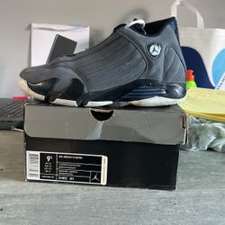 Nike Air Jordan 14 Retro
